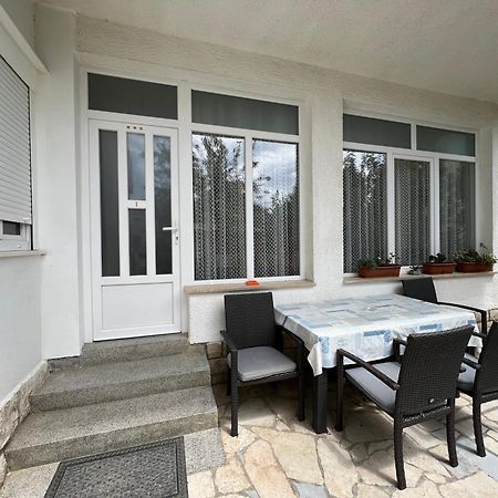 Apartaments Oma & Opa Banjol Zewnętrze zdjęcie