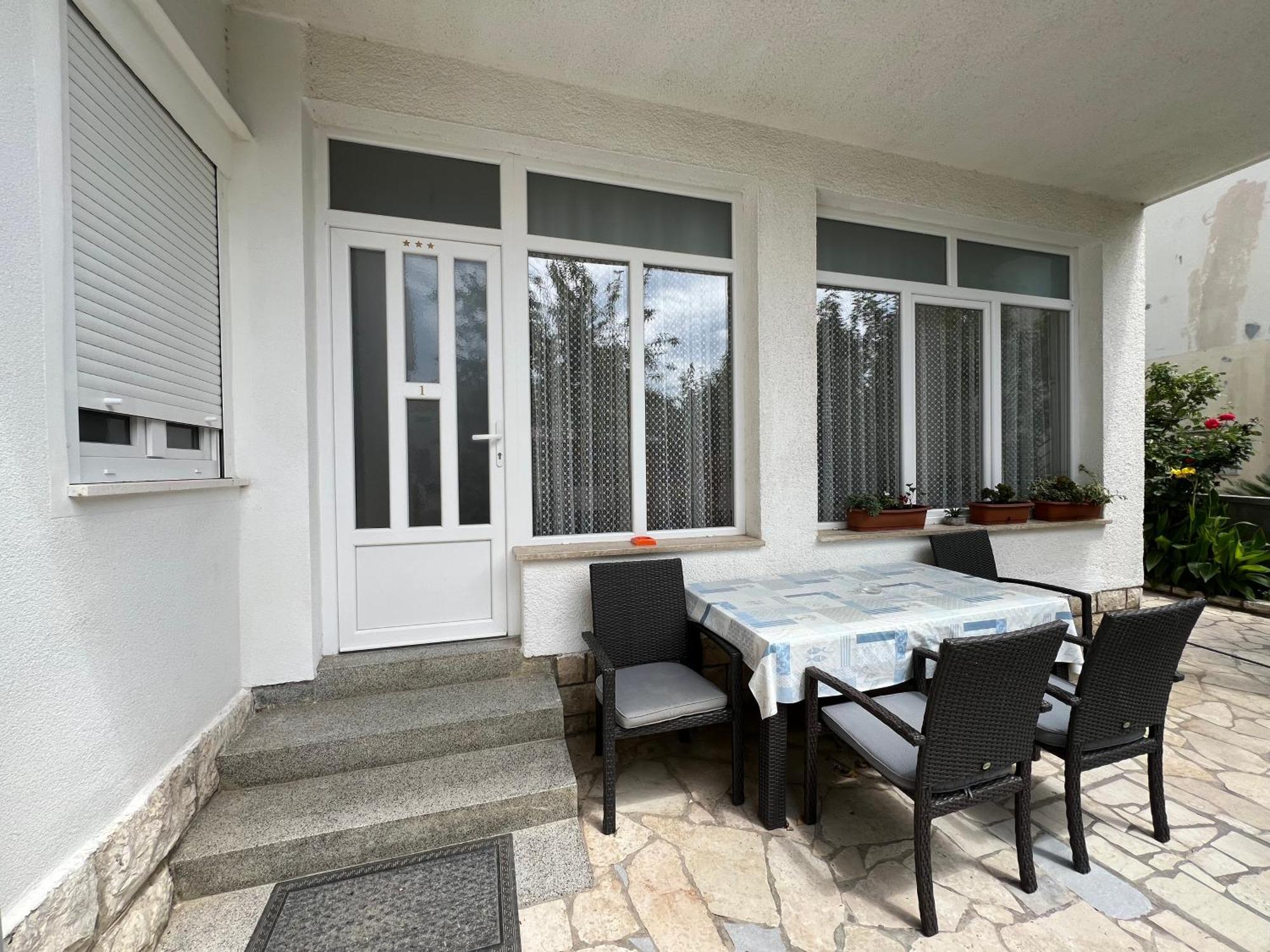 Apartaments Oma & Opa Banjol Zewnętrze zdjęcie